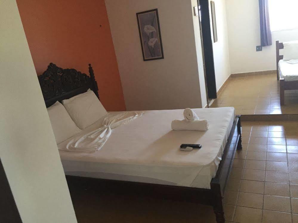 Beach Hotel Jacuma Екстериор снимка